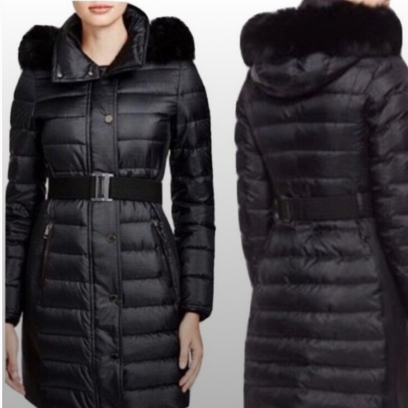 Burberry - Abbeydale Black Puffer Jacket with Fur hood -Size 4 - Picture 1 of 8